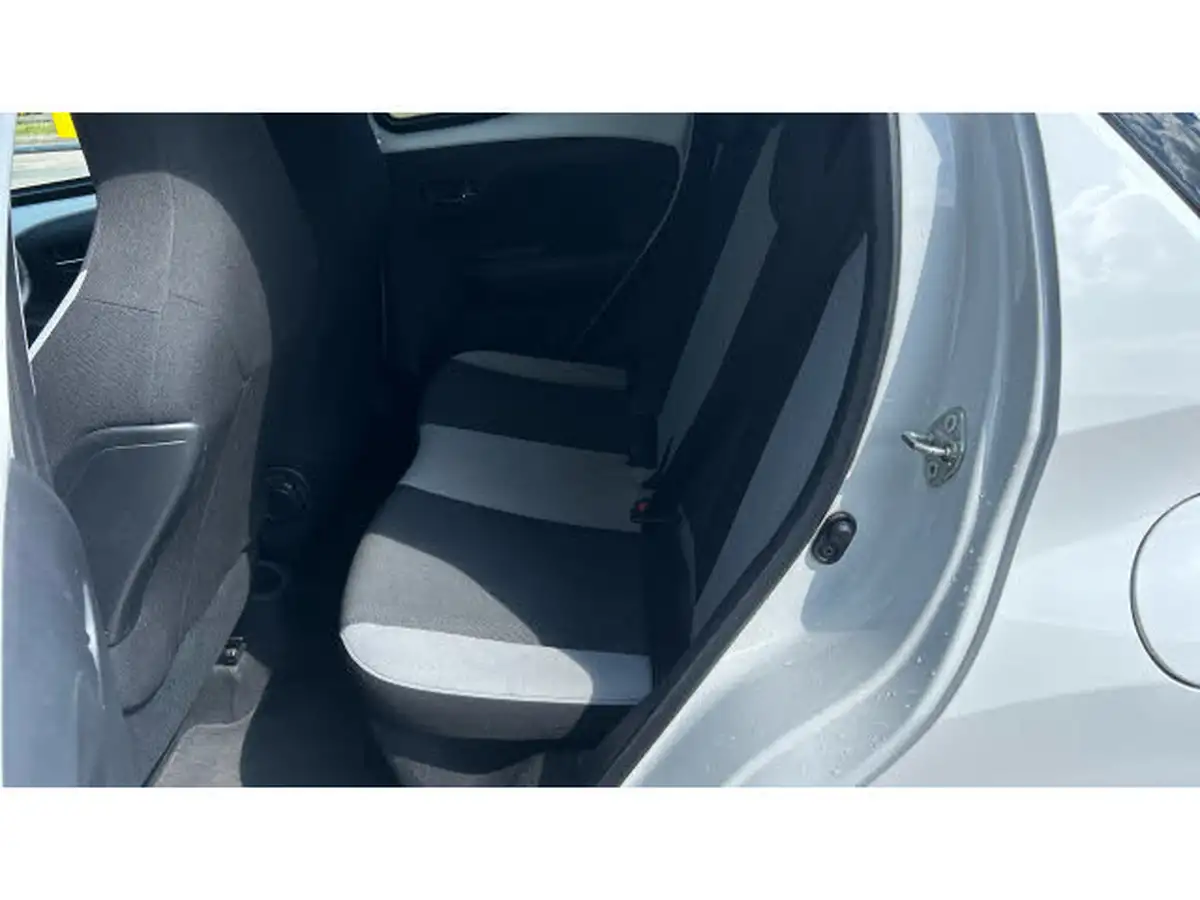 2018-toyota-aygo-10-vvt-i-x-style-71bhp-big-12