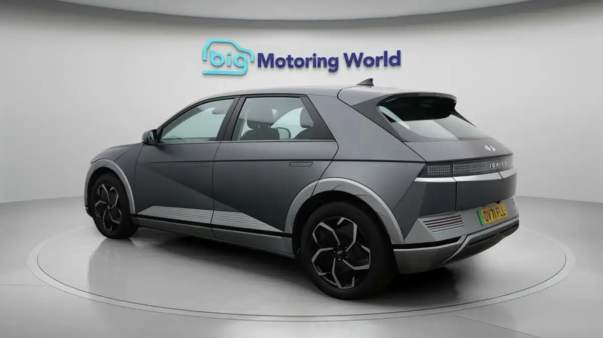 2021-hyundai-ioniq-5-e-premium-217ps-73kwh-rwd-big-5