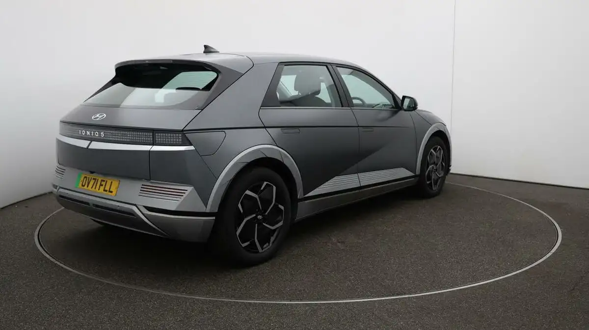 2021-hyundai-ioniq-5-e-premium-217ps-73kwh-rwd-big-53
