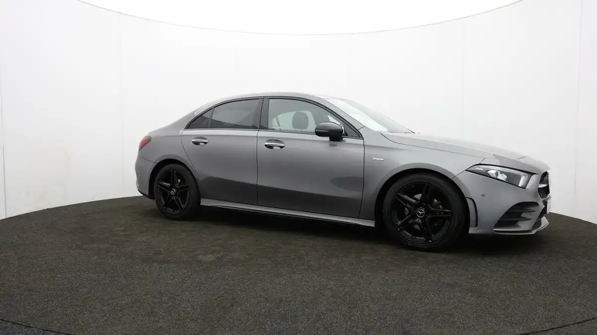 2022-mercedes-benz-a-class-13-a180-amg-line-premium-edition-saloon-4d-7g-dct-big-47