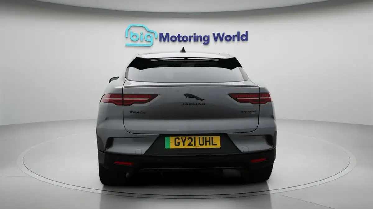 2021-jaguar-i-pace-ev400-se-big-6