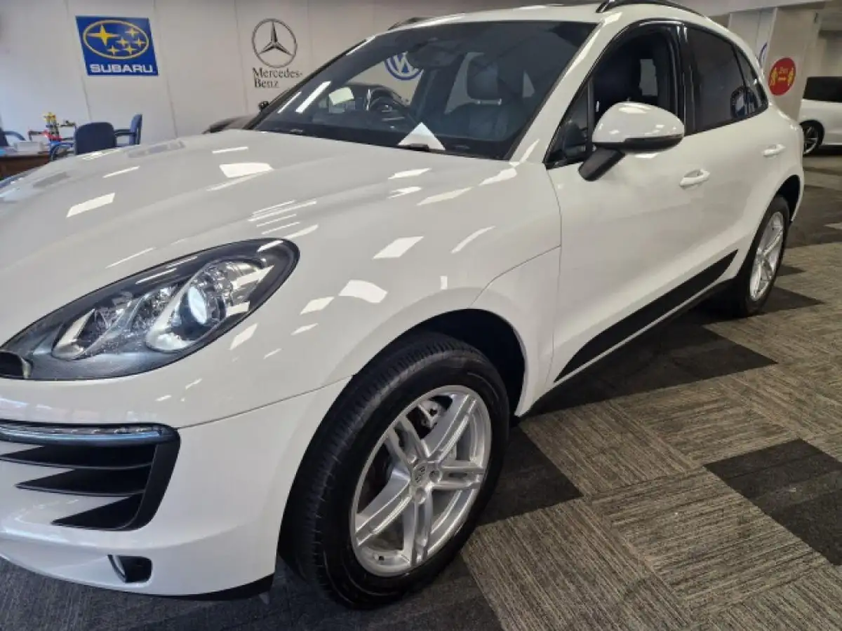 2014-porsche-macan-30td-s-big-11