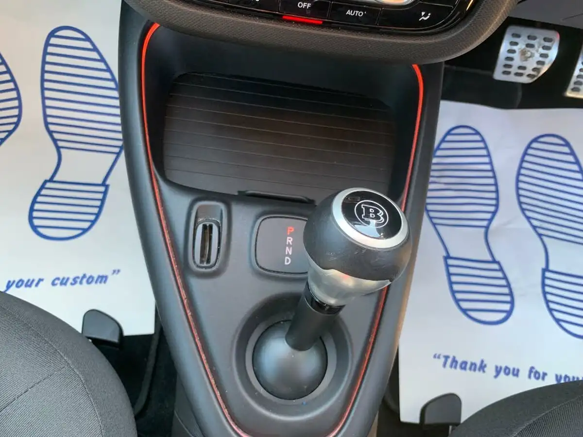 2021-smart-fortwo-eq-brabus-line-coupe-big-17