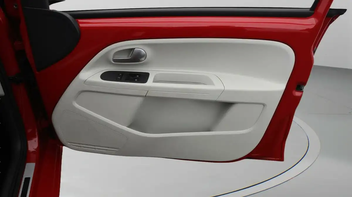 2022-volkswagen-up-10-up-beats-big-22