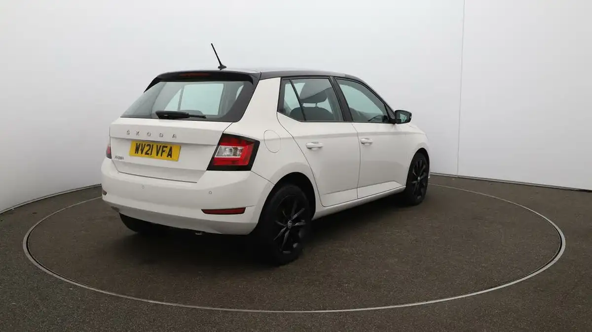2021-skoda-fabia-10-mpi-colour-edition-60ps-big-52