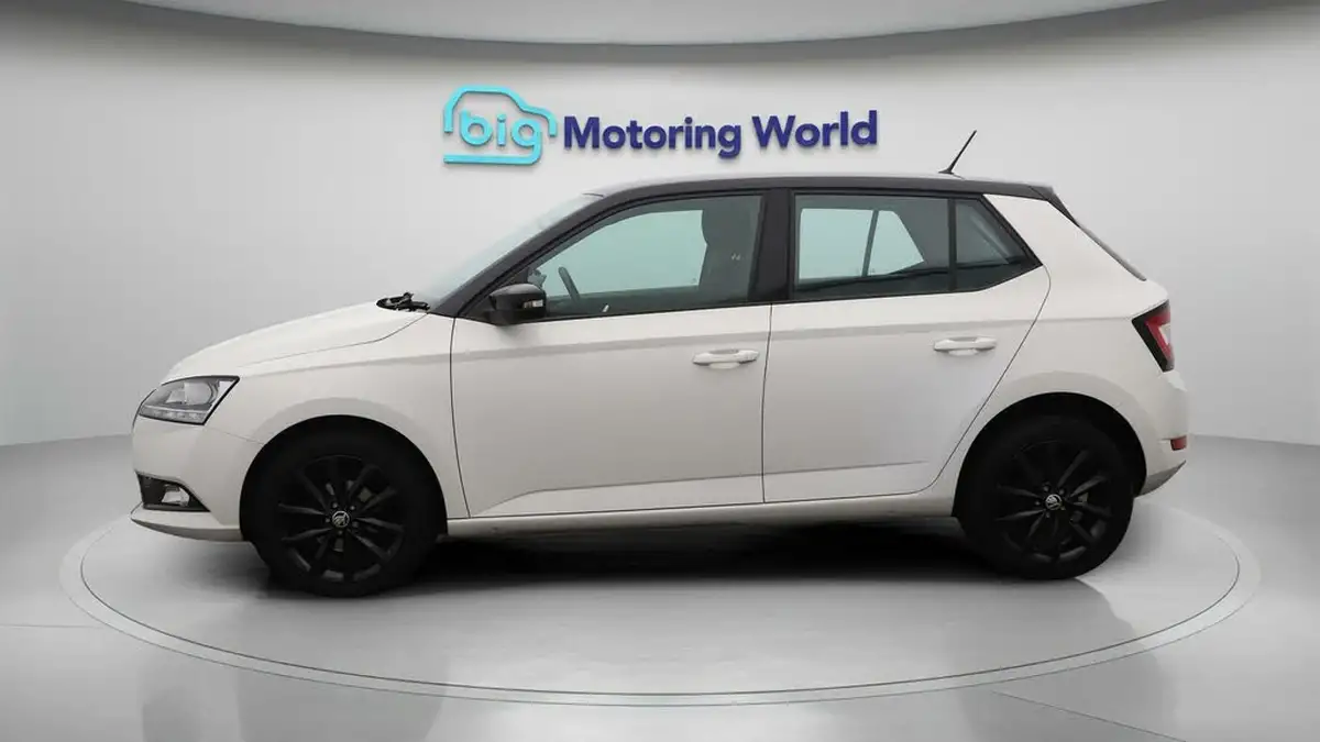 2021-skoda-fabia-10-mpi-colour-edition-60ps-big-4