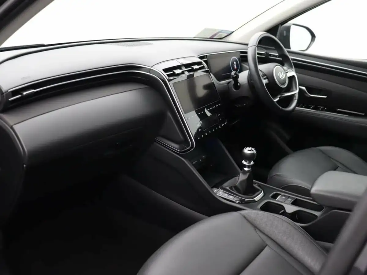 2022-hyundai-tucson-16-t-gdi-ultimate-150ps-big-18