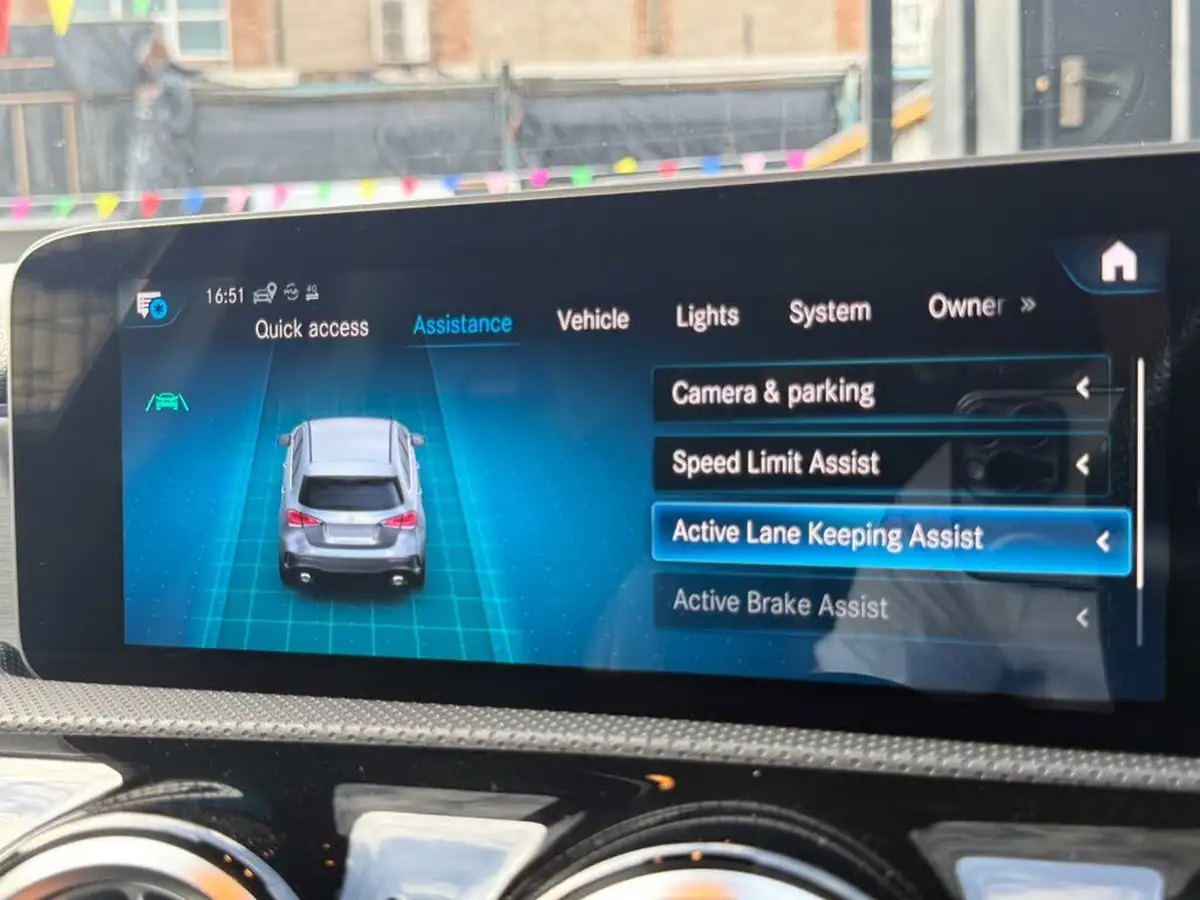 2019-mercedes-benz-a-class-20-a35-amg-premium-plus-hatchback-5d-big-50
