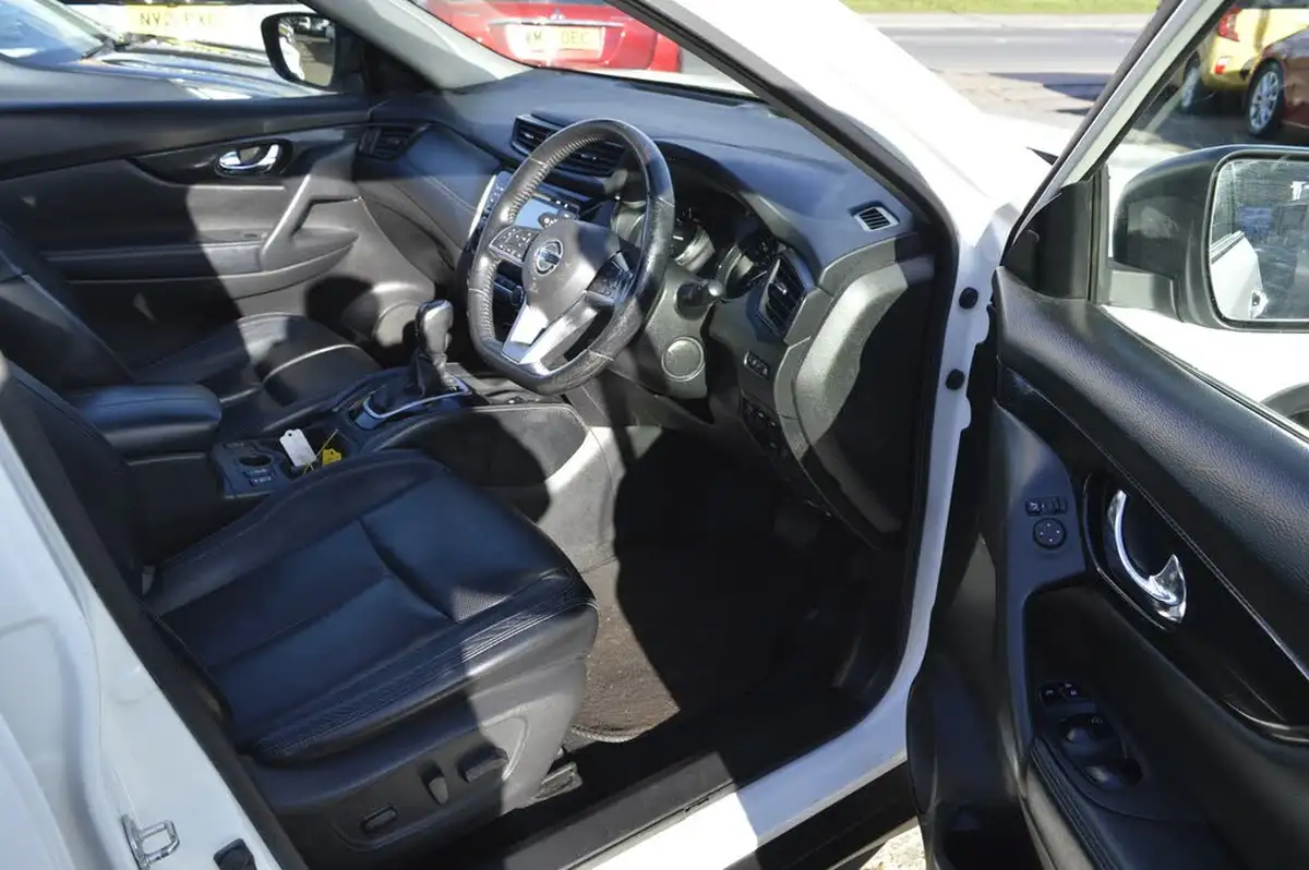 2020-nissan-x-trail-13-dig-t-tekna-5-big-15