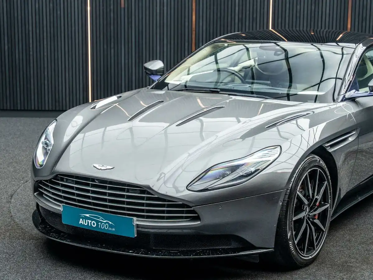 2016-aston-martin-db11-52-v12-launch-edition-big-4