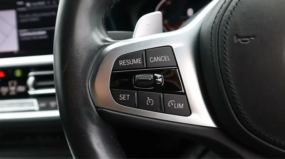 2020-bmw-3-series-20-320i-m-sport-tu-saloon-4d-big-23