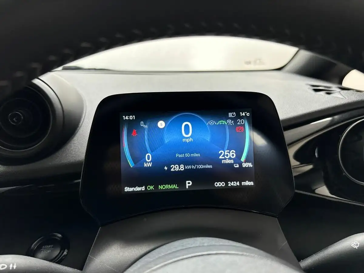 2024-byd-dolphin-e-comfort-big-17