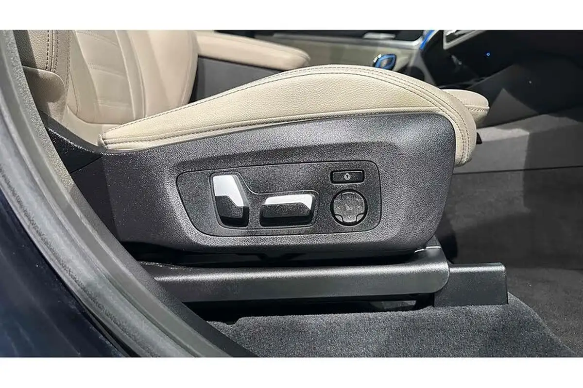 2022-bmw-ix3-e-m-sport-pro-big-36