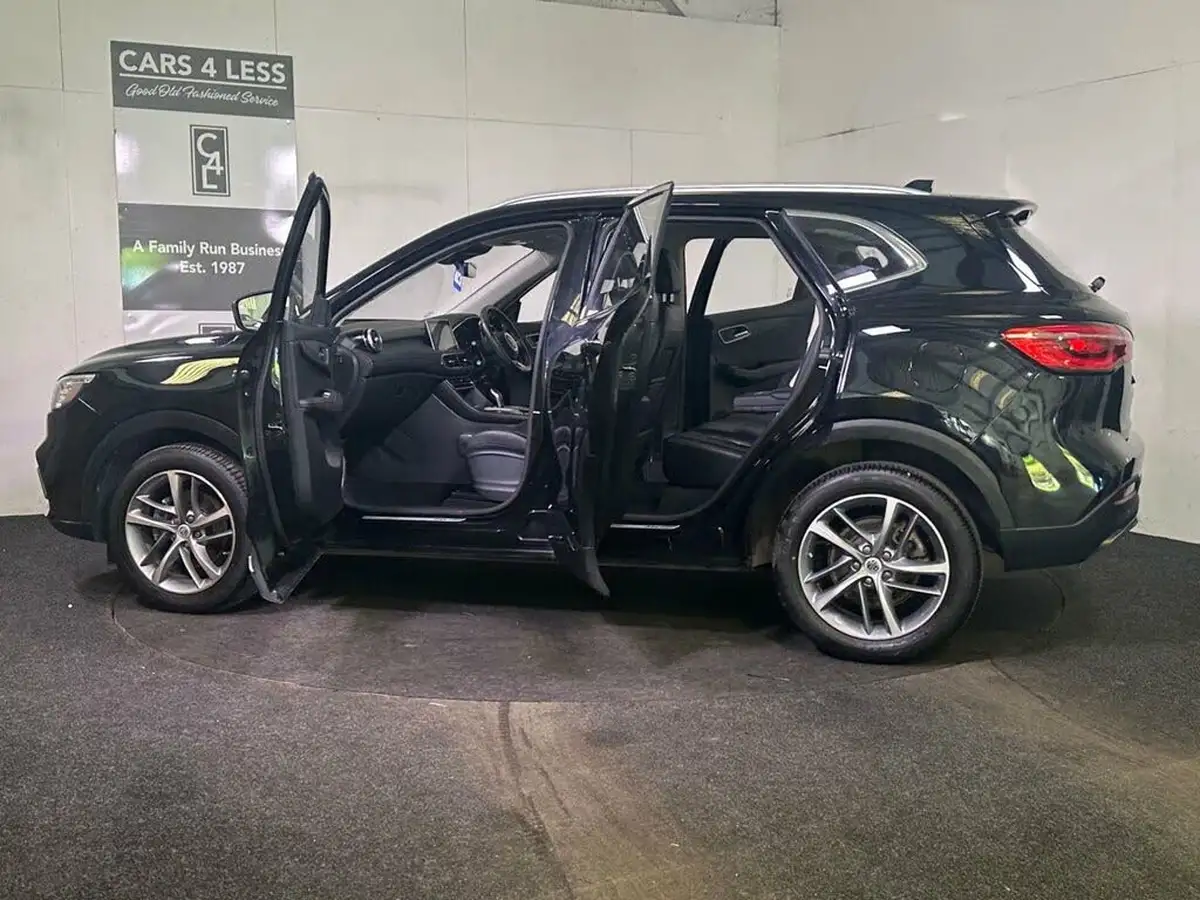2021-mg-hs-15t-gdi-excite-162ps-dct-big-11