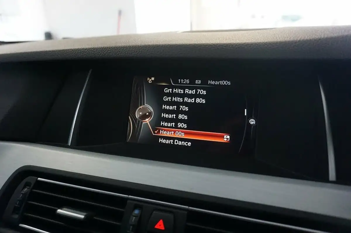 2016-bmw-5-series-30td-530d-m-sport-258bhp-saloon-4d-big-25