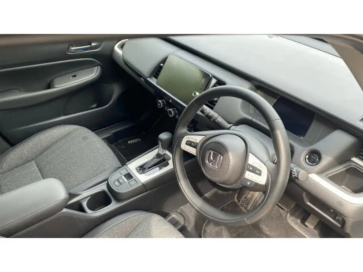 2024-honda-jazz-15-i-mmd-advance-big-10