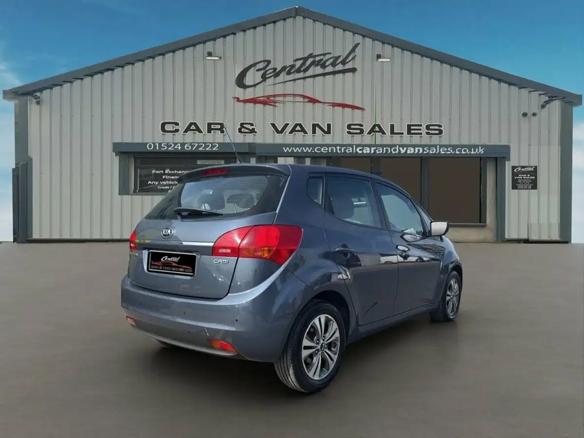 2016-kia-venga-14crdi-2-big-6