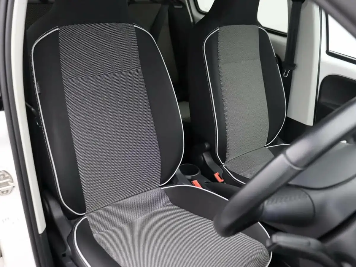2017-seat-mii-10-design-mii-5d-big-8