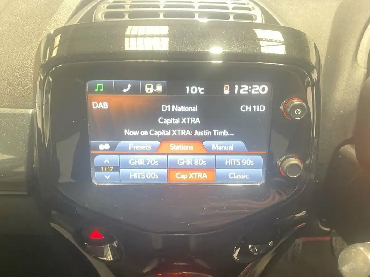 2018-toyota-aygo-10-vvt-i-x-press-71bhp-big-3