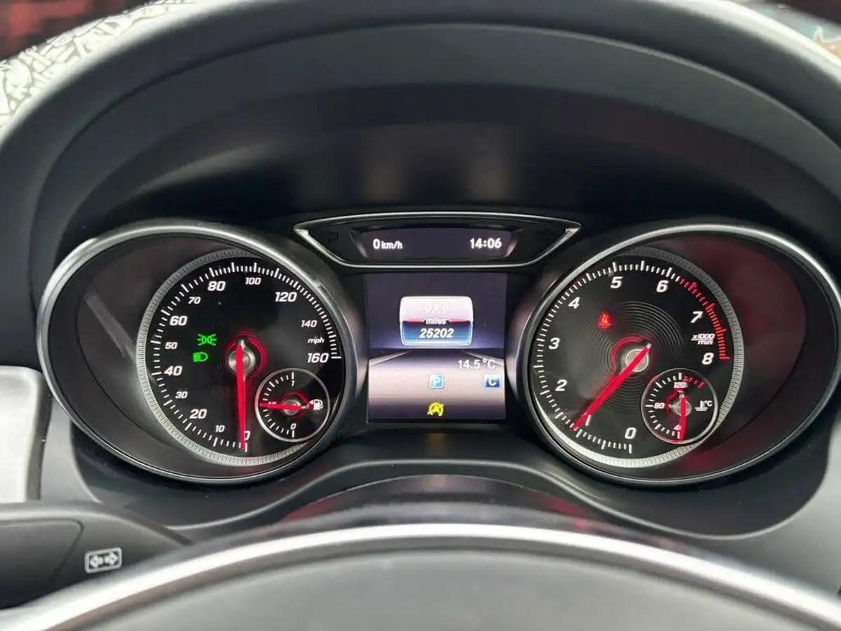 2019-mercedes-benz-cla-16-cla-200-amg-line-night-edition-plusss-coupe-4d-big-23