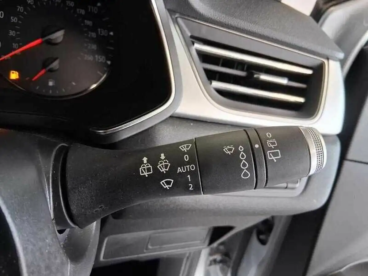 2020-renault-captur-13-tce-iconic-130bhp-edc-auto-big-22