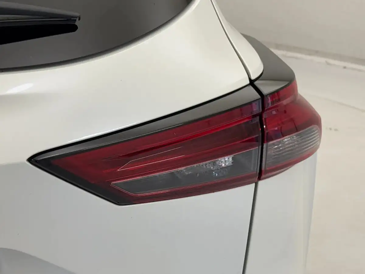 2024-nissan-qashqai-13-dig-t-n-connecta-140ps-big-28