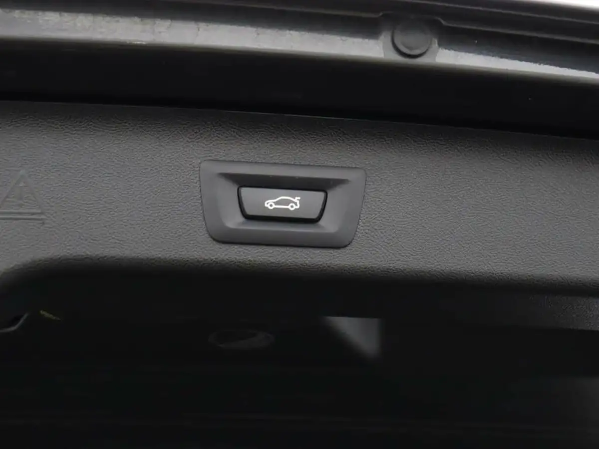 2022-bmw-5-series-20-530e-m-sport-touring-5d-big-29