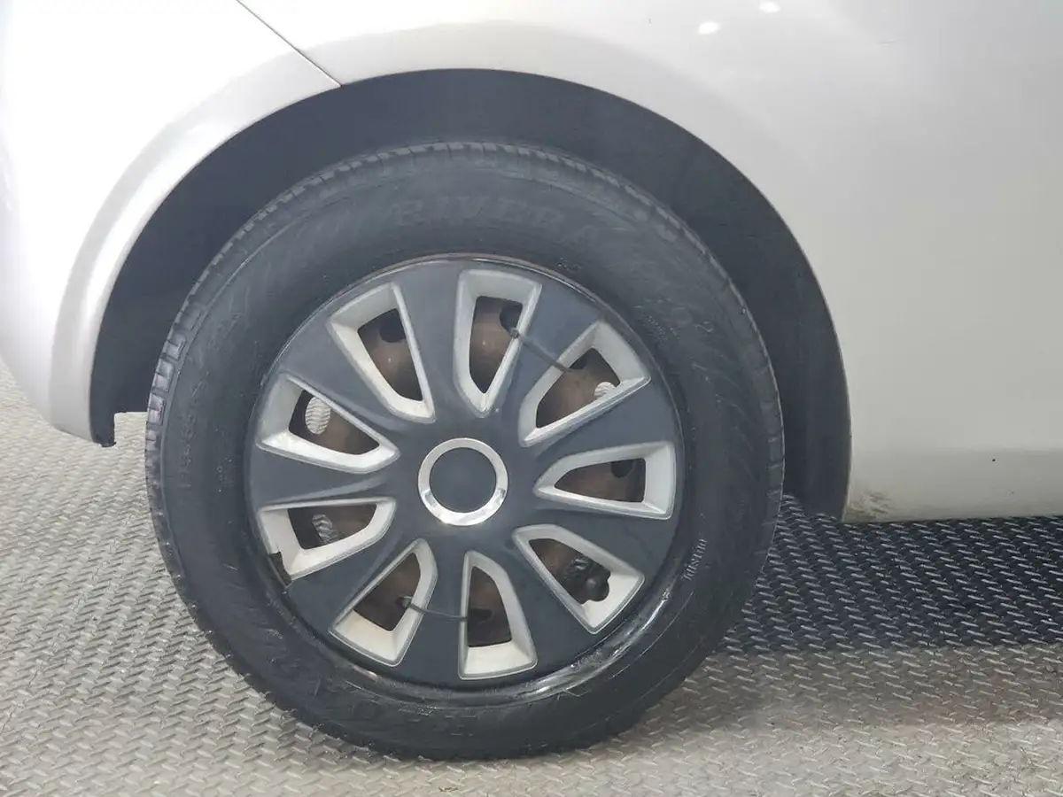 2011-ford-ka-12-edge-ss-big-6
