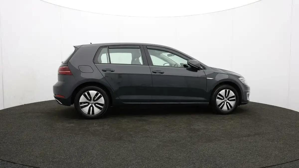 2020-volkswagen-golf-e-e-golf-big-38