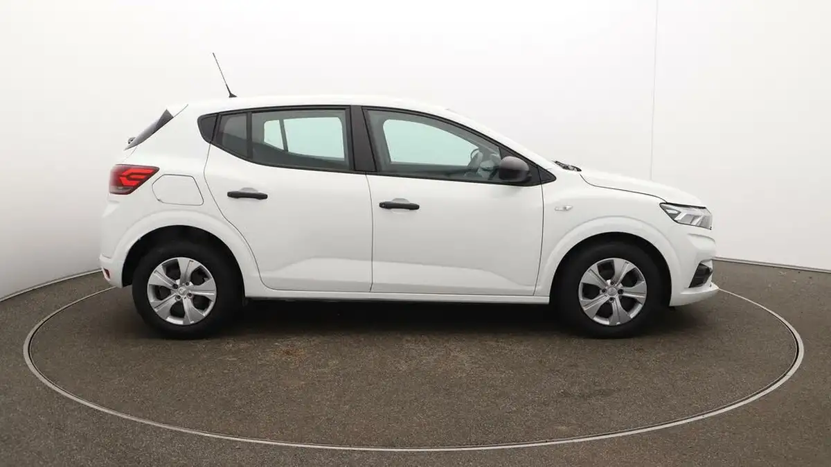 2021-dacia-sandero-10-sce-essential-big-46