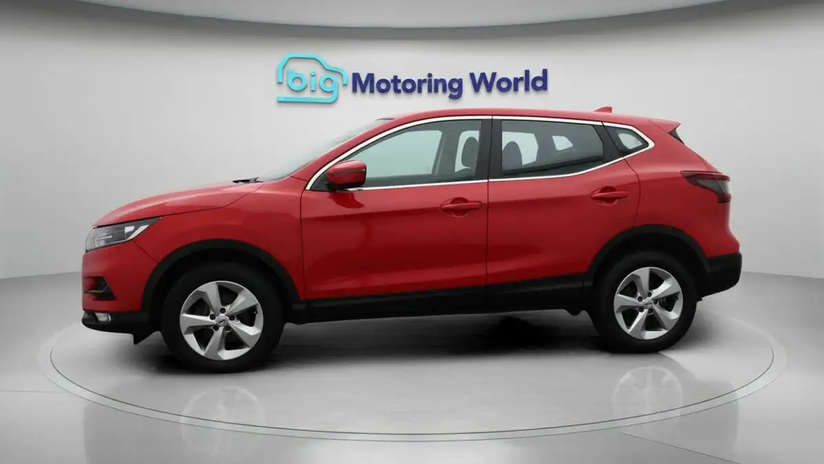 2020-nissan-qashqai-13-dig-t-acenta-premium-140ps-big-4