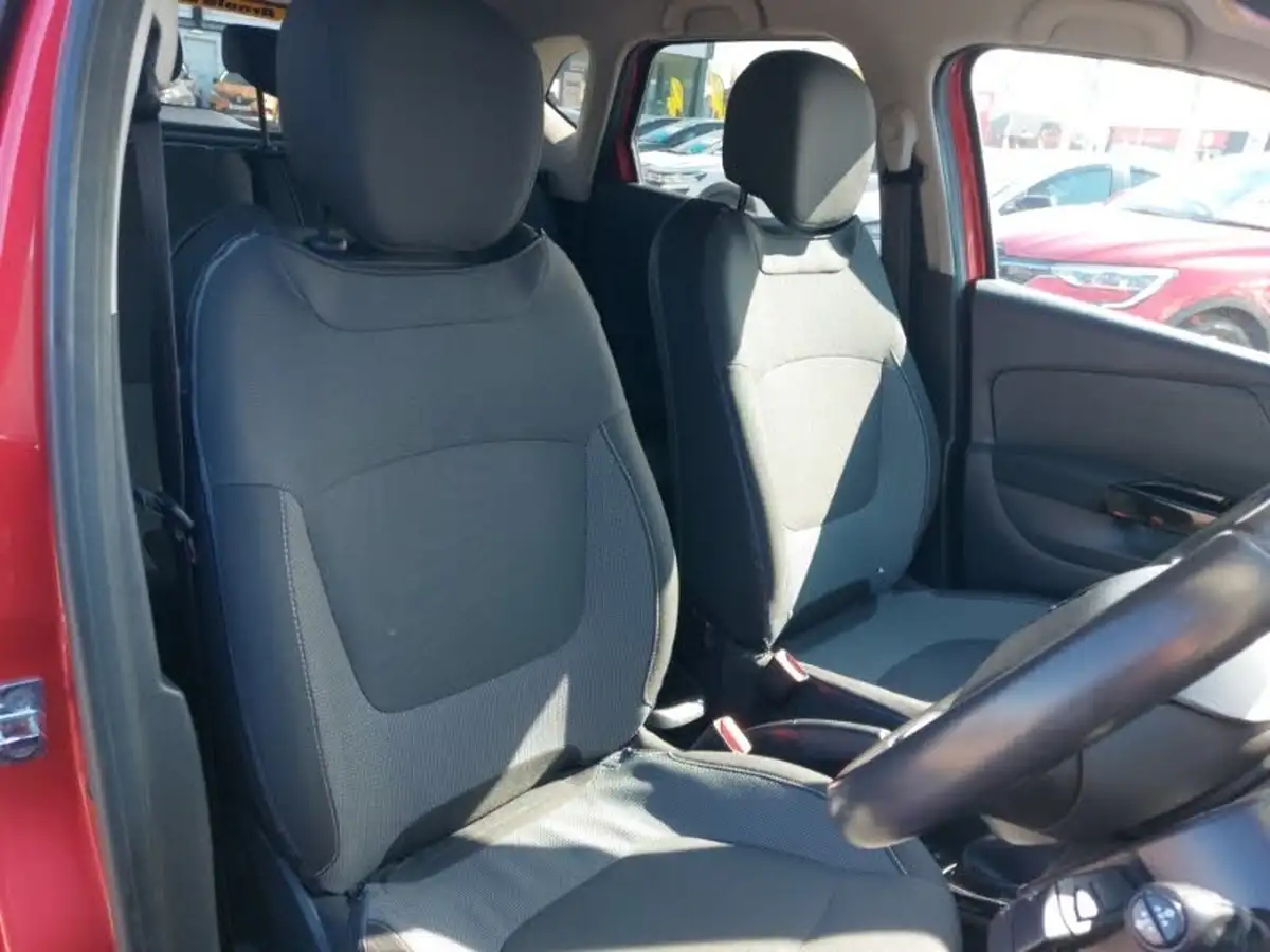 2017-renault-captur-15dci-dynamique-s-nav-90bhp-edc-auto-big-9