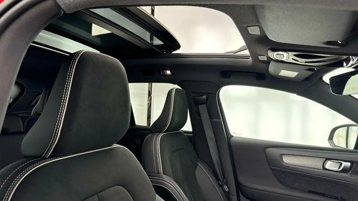 2021-volvo-xc40-15-t5-r-design-262bhp-big-21
