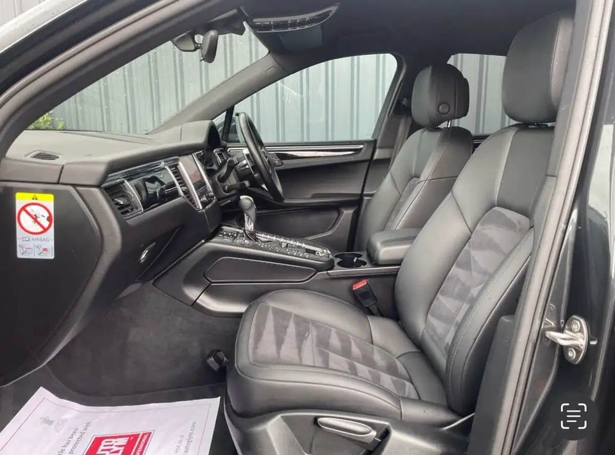 2016-porsche-macan-30-s-big-10