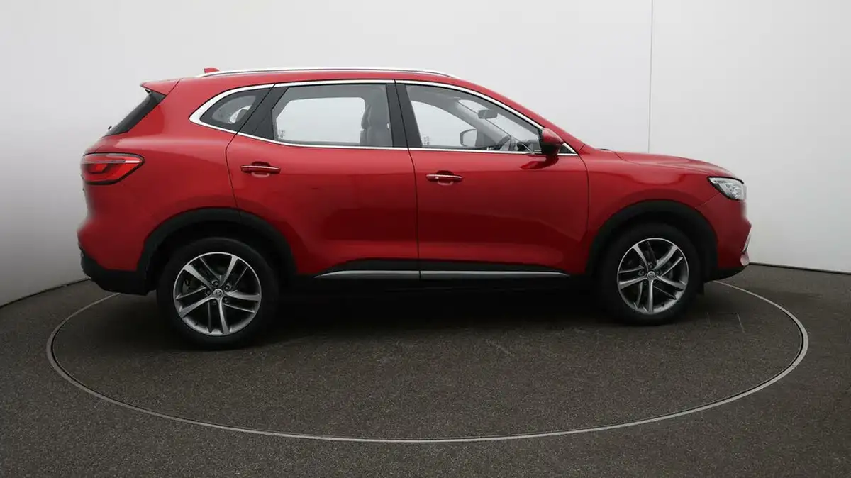 2022-mg-hs-15t-gdi-excite-162ps-dct-big-47