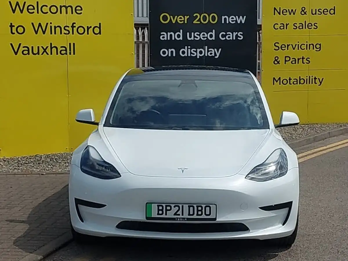 2021-tesla-model-3-e-long-range-4x4-big-11