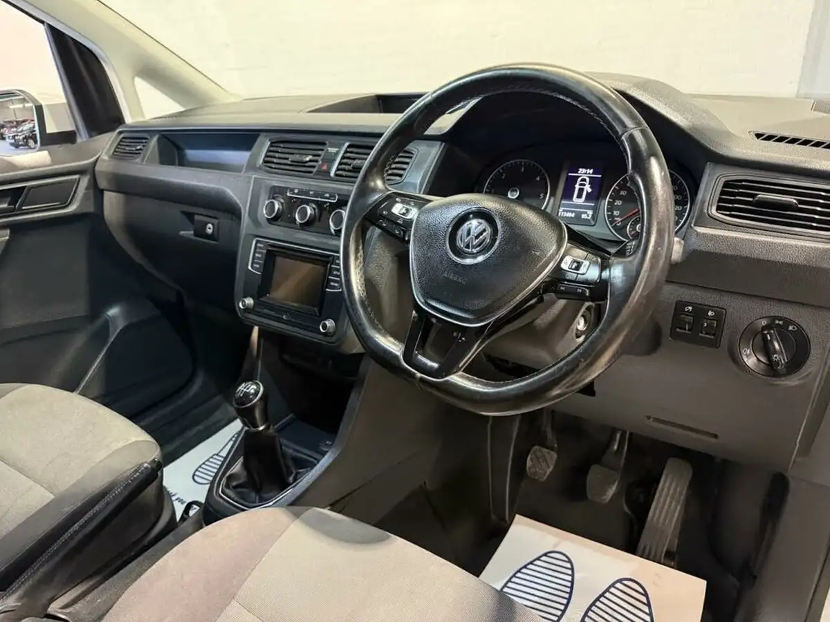 2019-volkswagen-caddy-20tdi-c20-trendline-bmt-102pseu6dt-big-2
