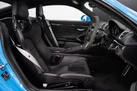2016-porsche-cayman-38-gt4-small-28