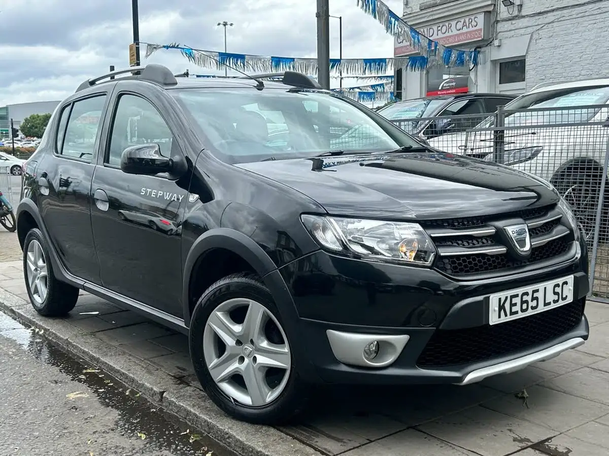 2016-dacia-sandero-stepway-09-tce-laureate-big-0