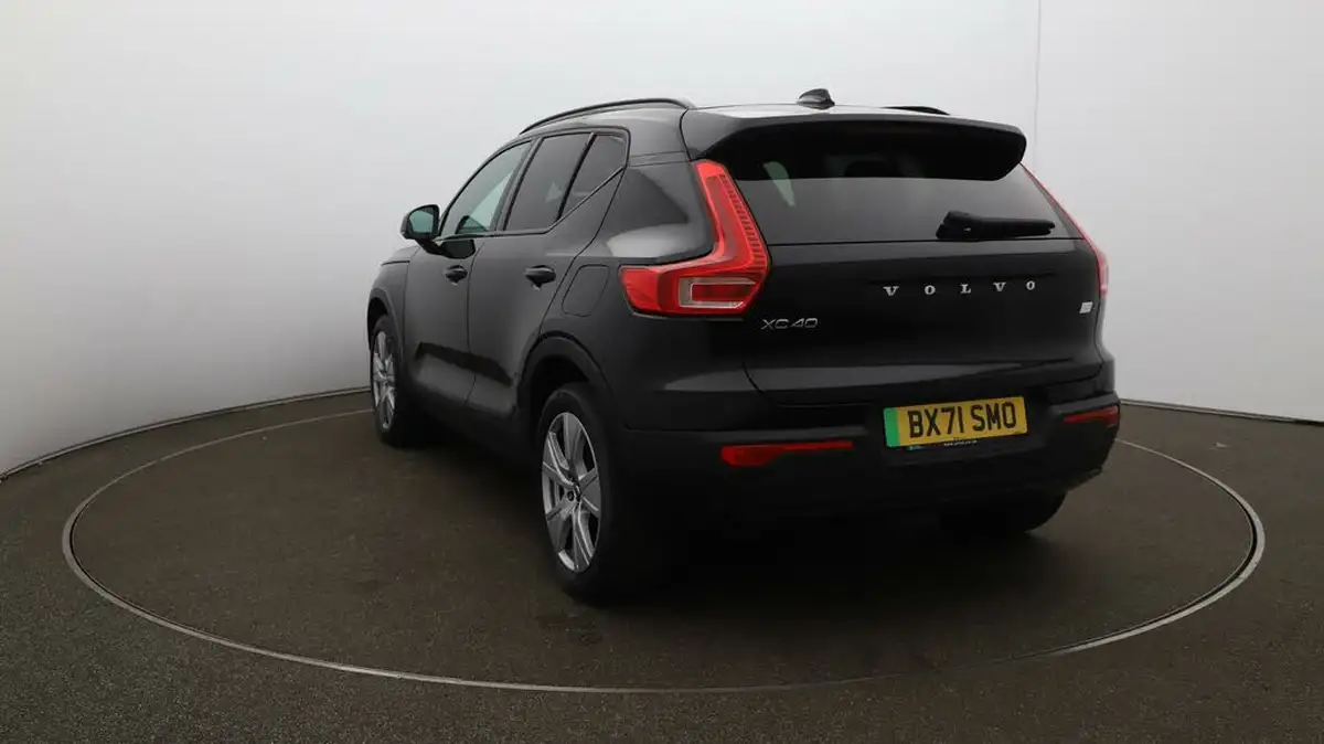 2021-volvo-xc40-e-twin-recharge-big-60