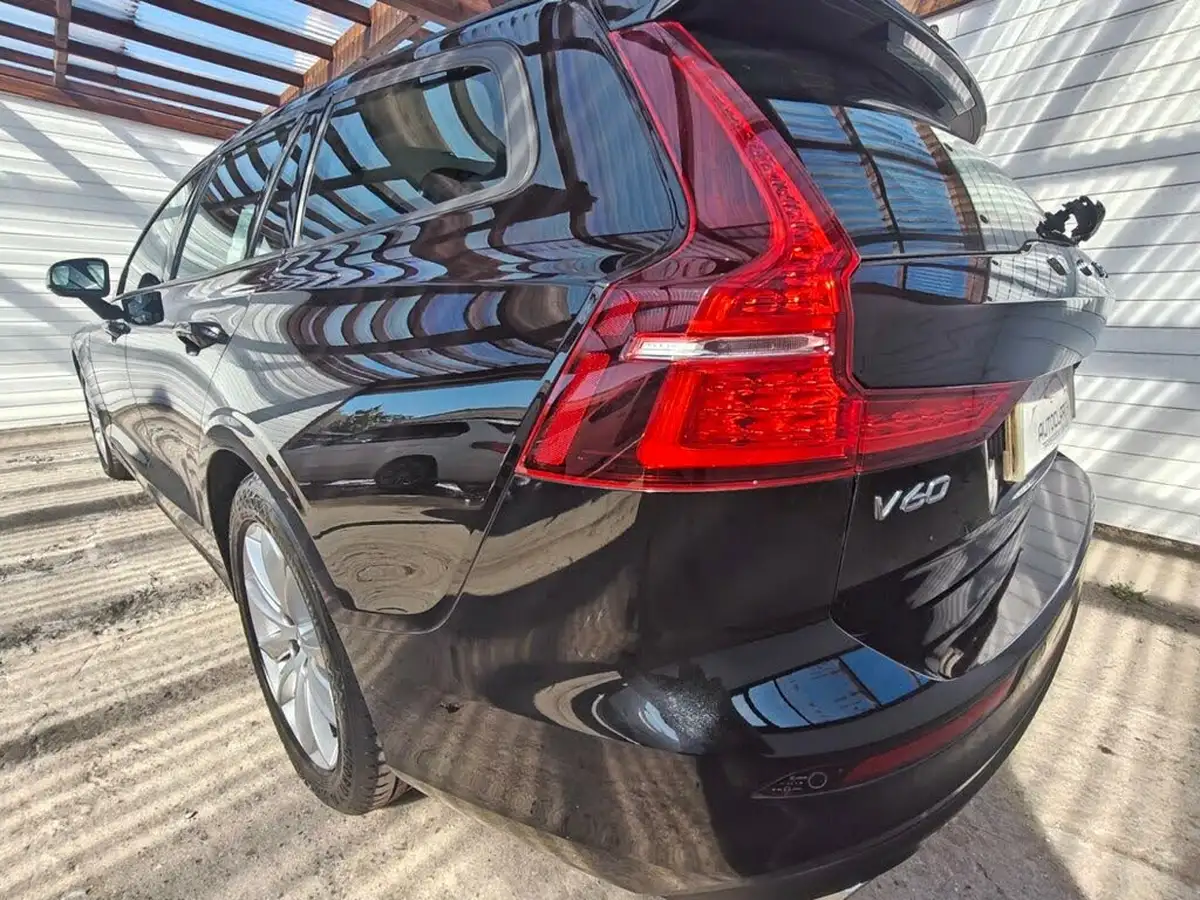 2018-volvo-v60-20td-d4-momentum-geartronic-big-29