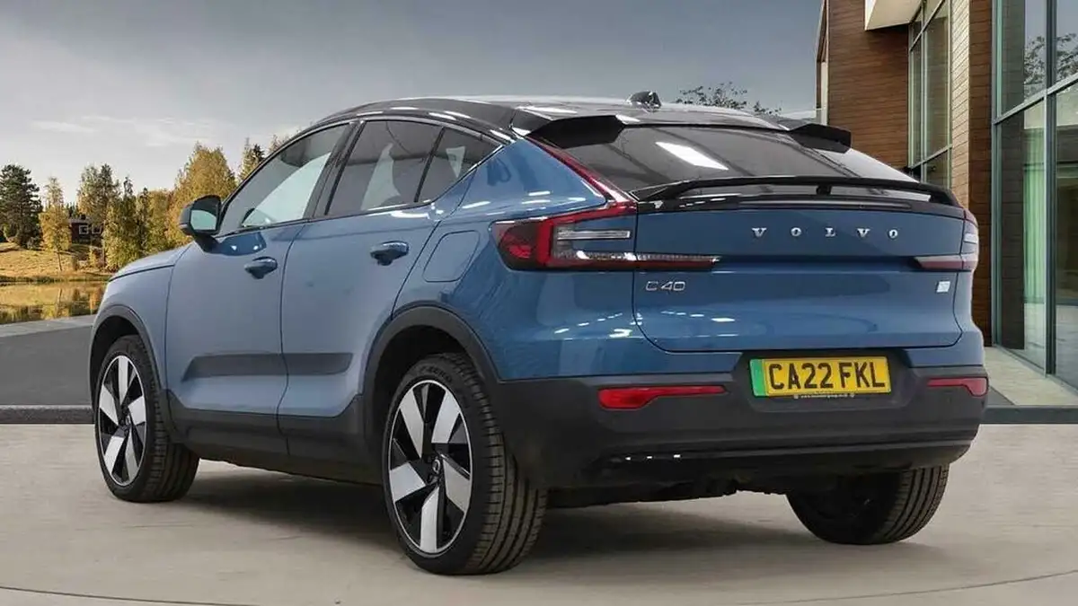 2022-volvo-c40-e-twin-recharge-pro-big-4