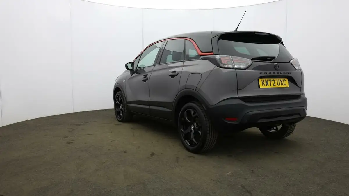 2023-vauxhall-crossland-12-gs-110ps-big-31
