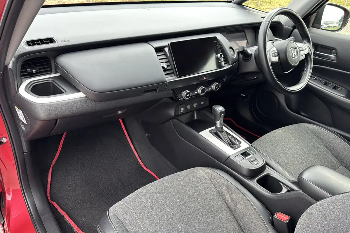 2022-honda-jazz-15-i-mmd-ex-107ps-big-10