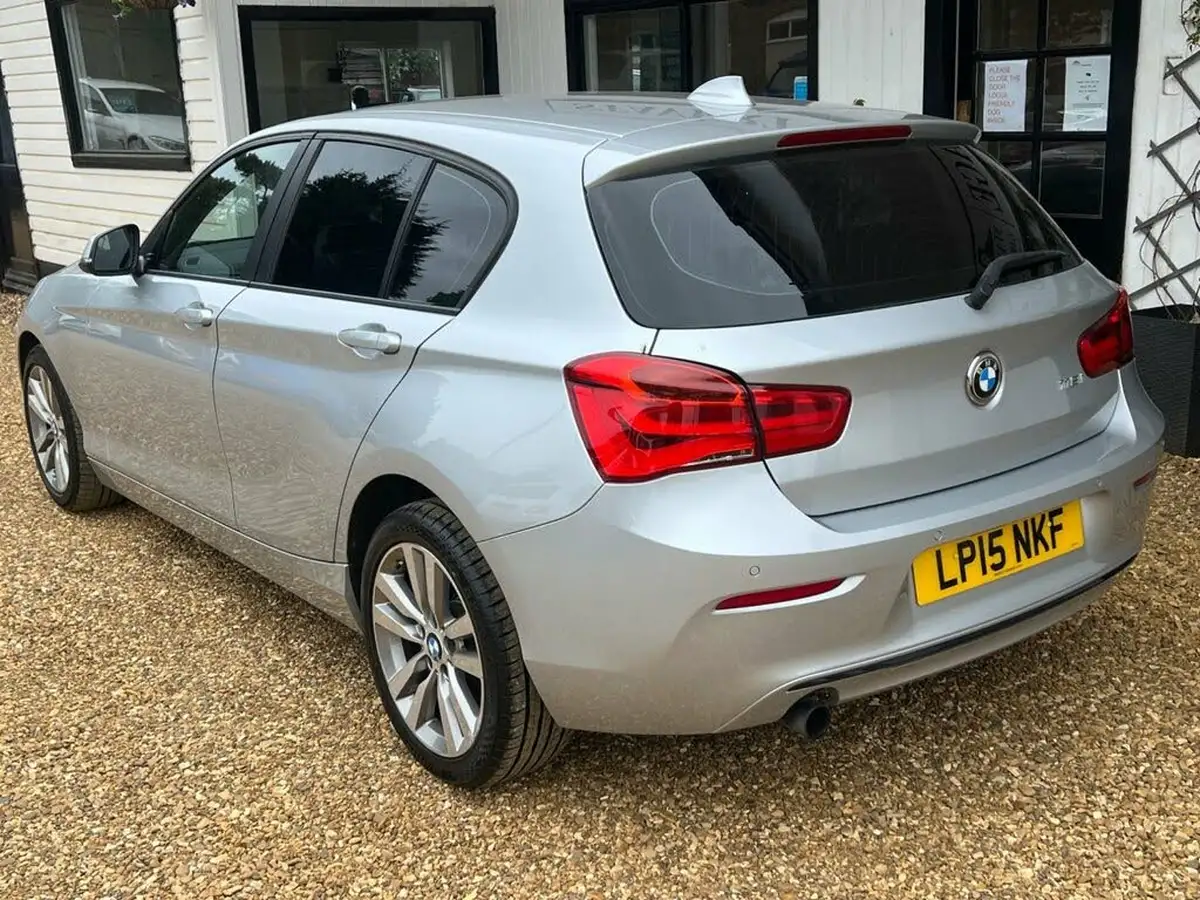 2015-bmw-1-series-16-118i-sport-136bhp-5d-auto-big-12