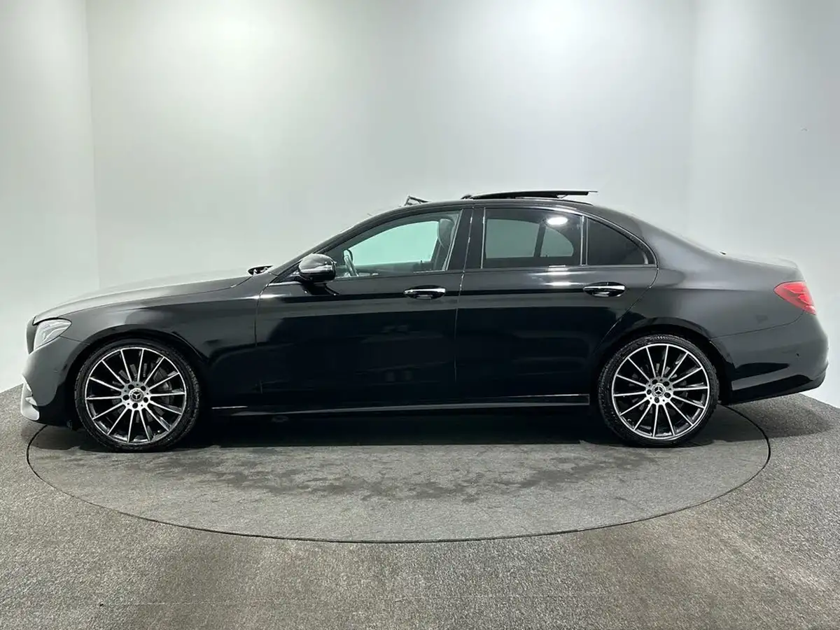 2020-mercedes-benz-e-class-20d-e300d-amg-line-edition-premium-plus-saloon-4d-big-4