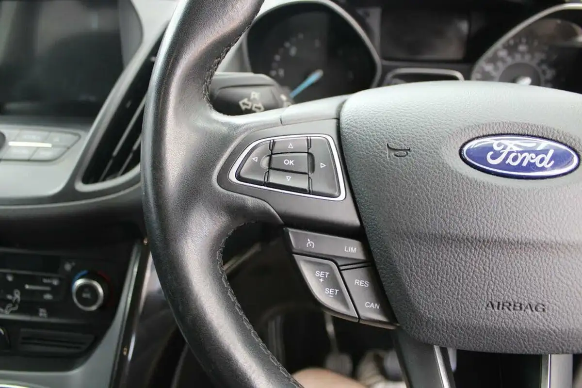 2017-ford-kuga-20tdci-titanium-150ps-ss-big-27