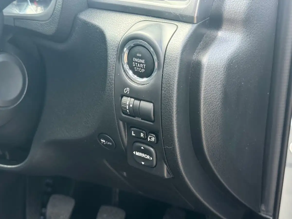 2011-subaru-forester-20-xs-big-43