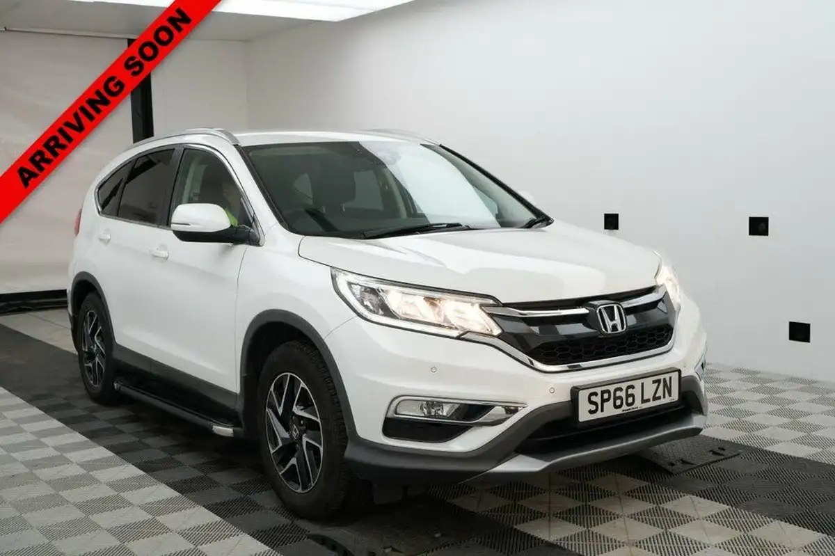2016-honda-cr-v-16i-dtec-se-plus-160ps-4x4-auto-big-0