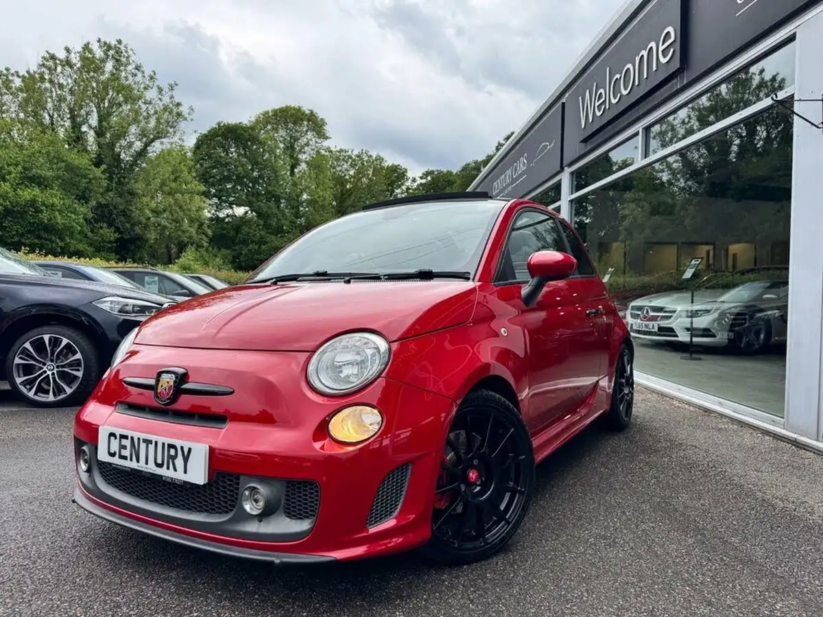 2015-abarth-500c-14-595c-turismo-big-0
